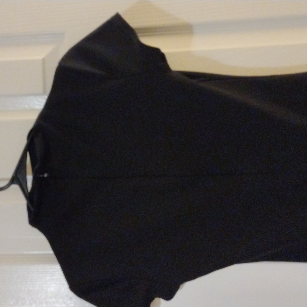 Shein Dress - Picture 4 of 8
